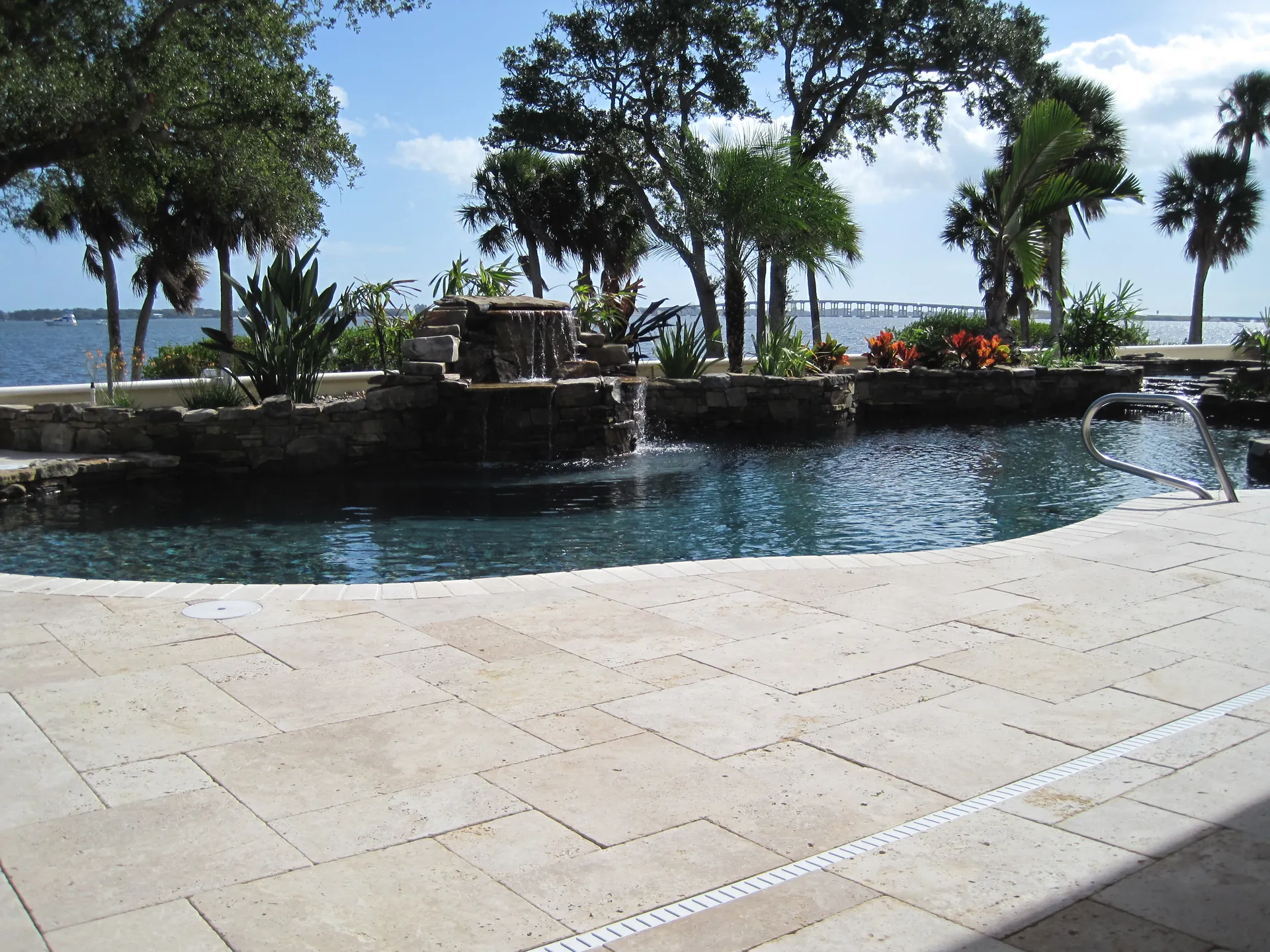 Home 8 Riverfront rock grotto, Indian River